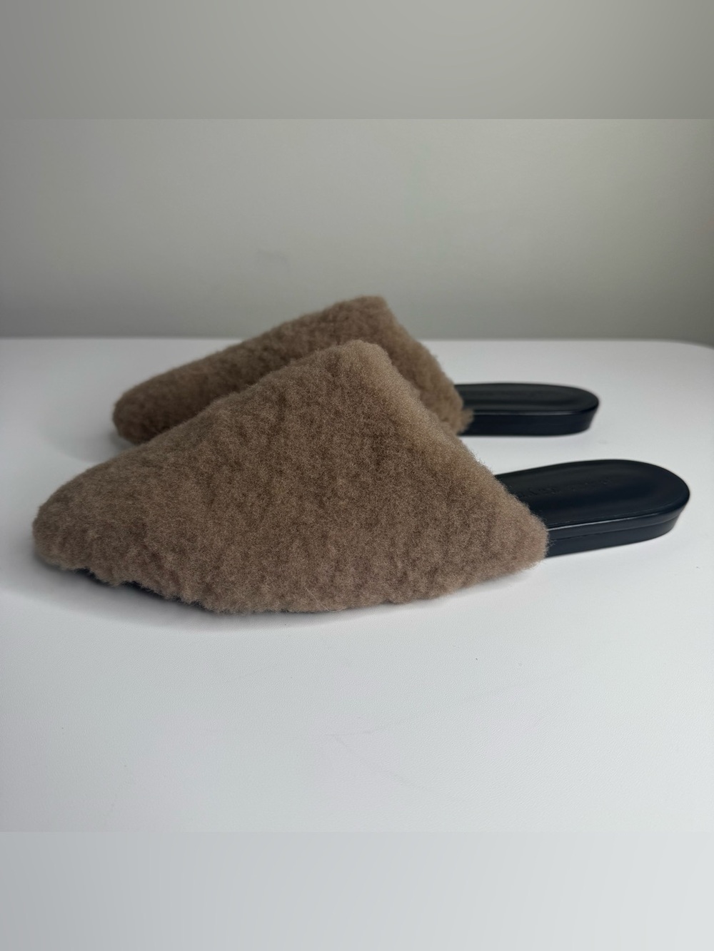 Jenni Kayne‎ Genuine Shearling Tan Mules Flats Size 39 US 9 Minimalist Neutral